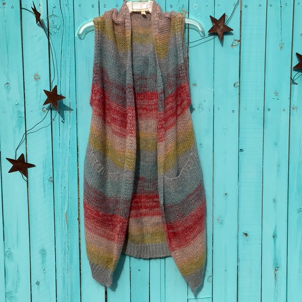 Sleeveless Long Sweater